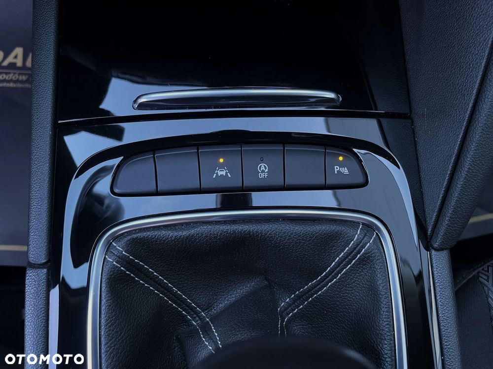 Opel Insignia 1.6 Innovation - 28