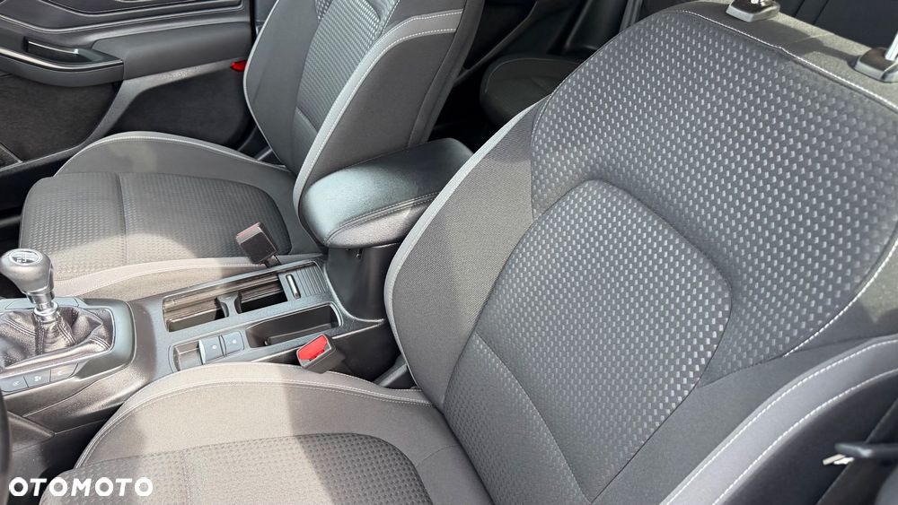 Ford Focus 1.5 EcoBlue Start-Stopp-System COOL&CONNECT DESIGN - 21