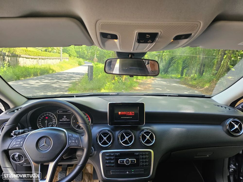 Mercedes-Benz A 180 CDI AMG Line - 28