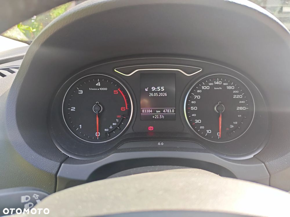 Audi A3 Sportback 2.0 TDI S tronic Ambiente - 10
