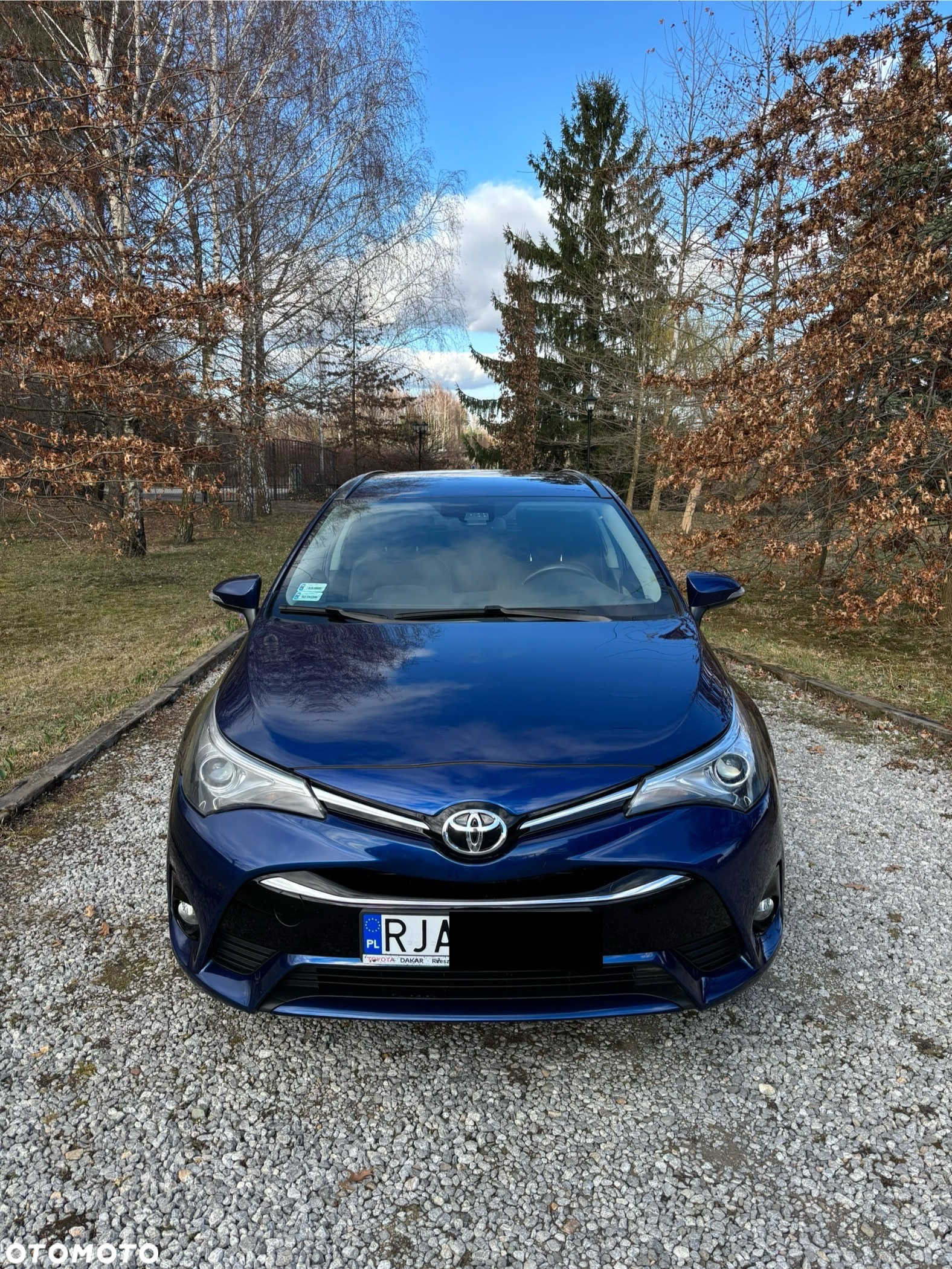 Toyota Avensis 1.8 Premium MS - 2