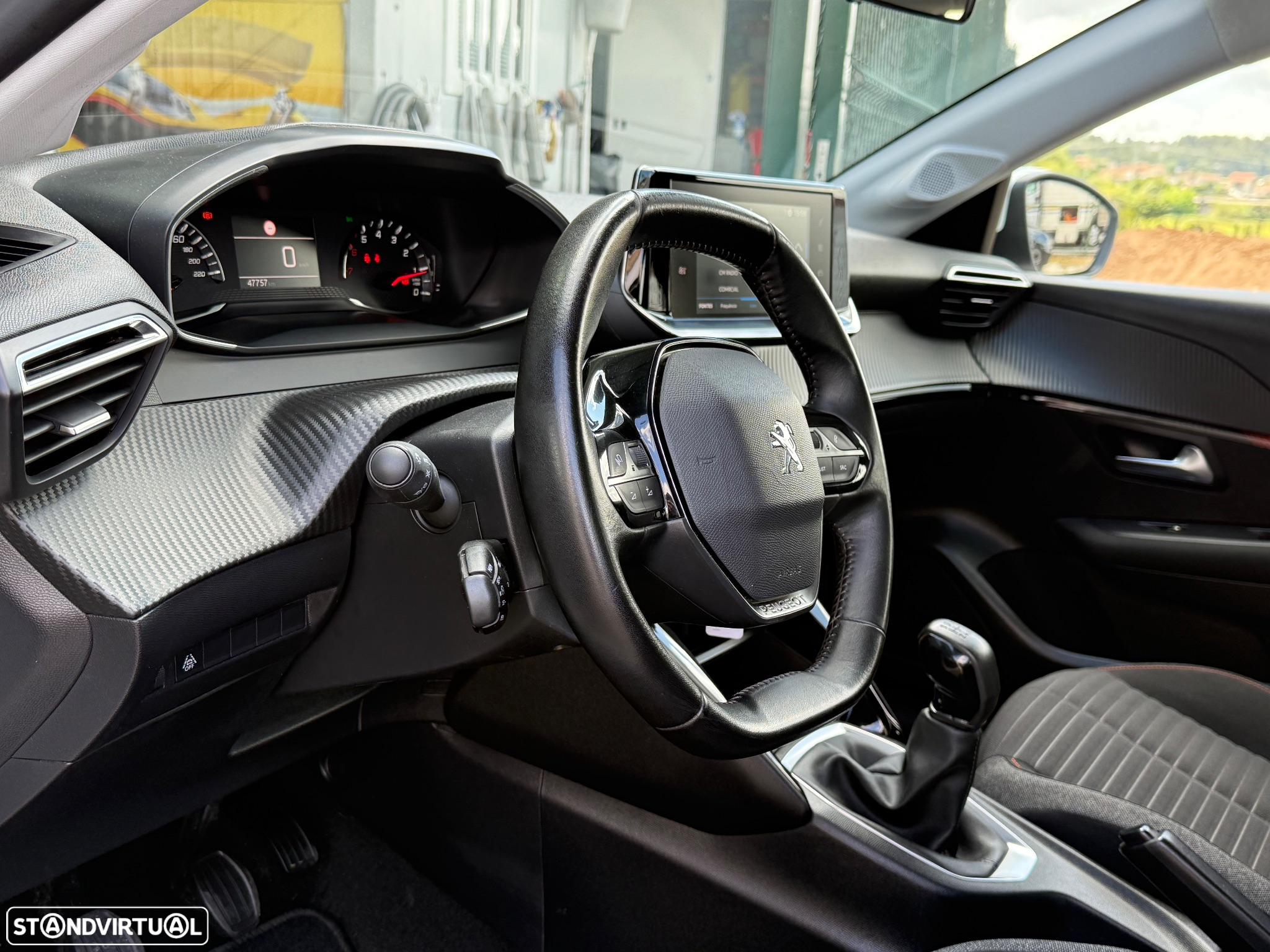 Peugeot 208 1.2 PureTech Active - 19
