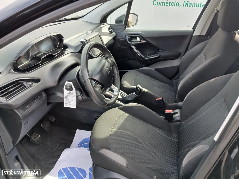 Peugeot 208 1.2 VTi Active - 15