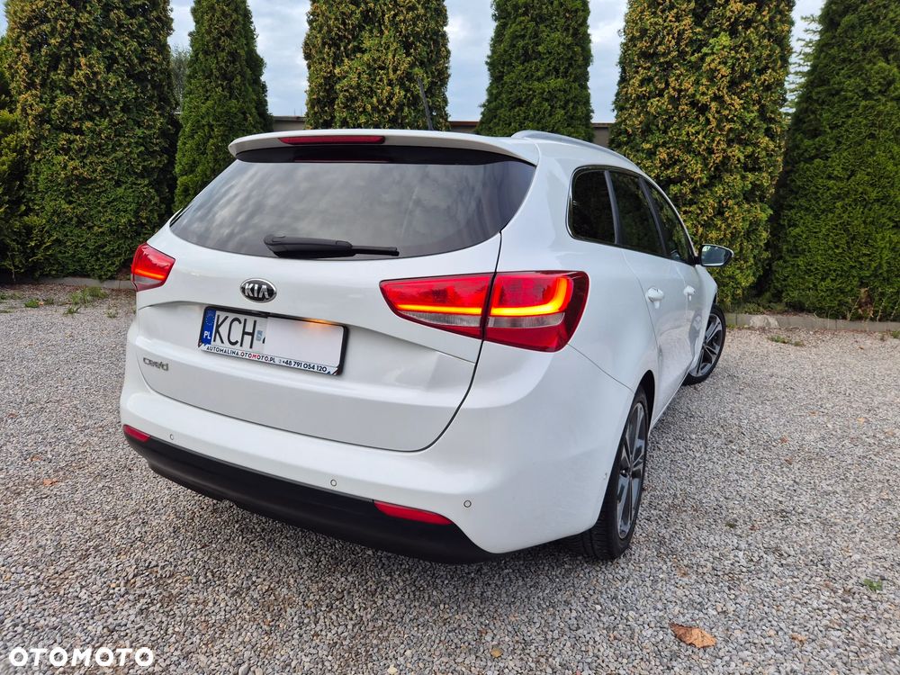 Kia Ceed 1.6 GDI ISG Spirit - 39