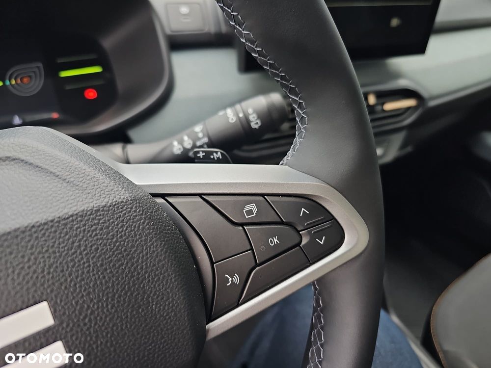 Dacia Sandero - 8