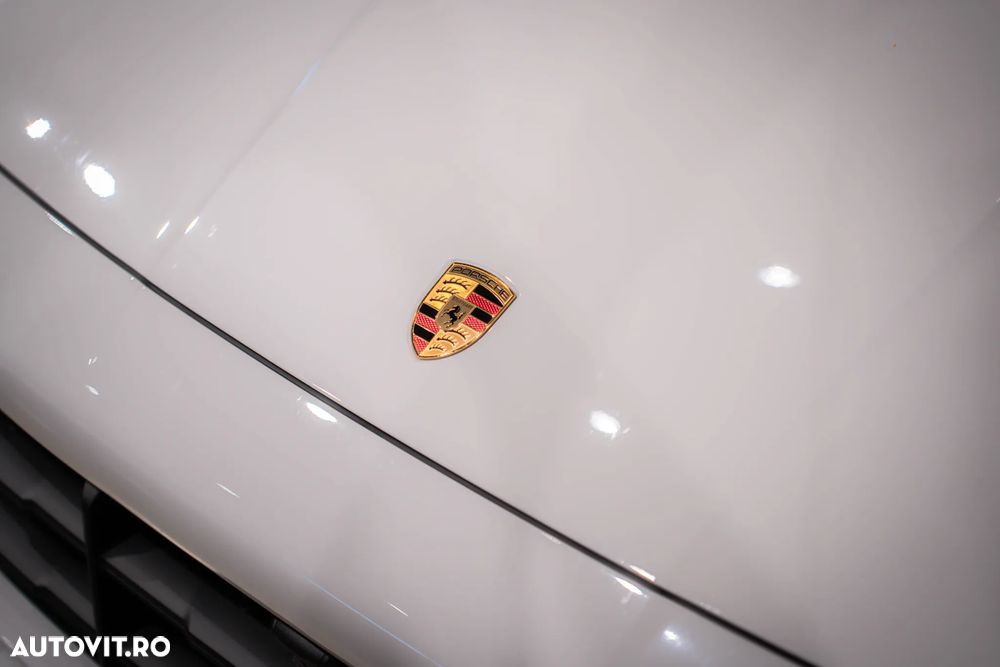 Porsche Cayenne Coupe Standard - 19