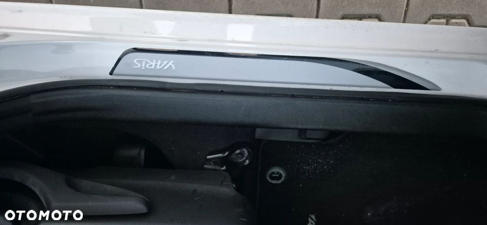 Toyota Yaris 1.5 VVT-i Launch Edition - 24