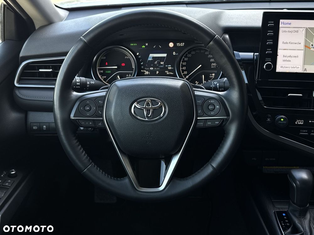 Toyota Camry 2.5 Hybrid Executive CVT - 17