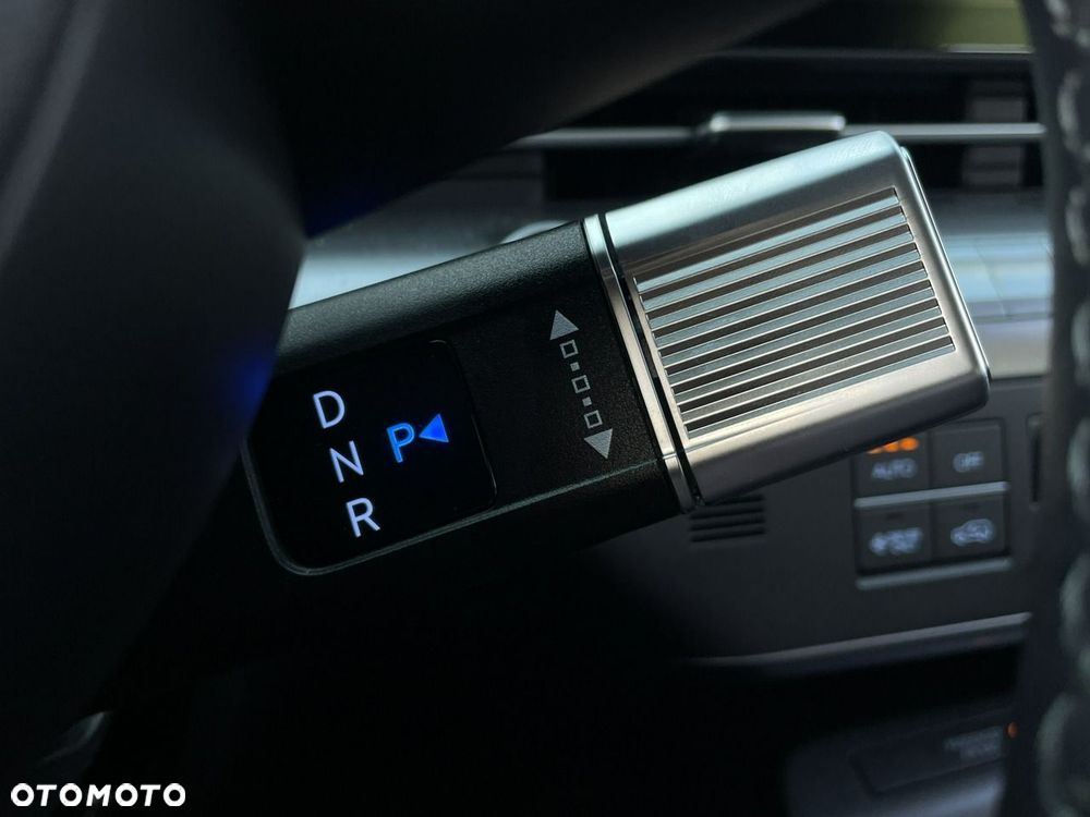Hyundai Kona - 24
