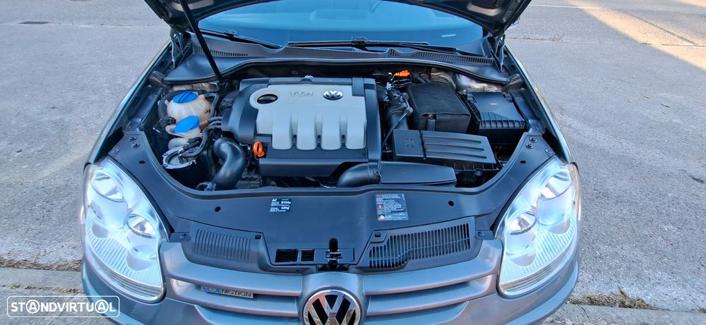 VW Golf 1.9 TDi BlueM. Confortline - 4