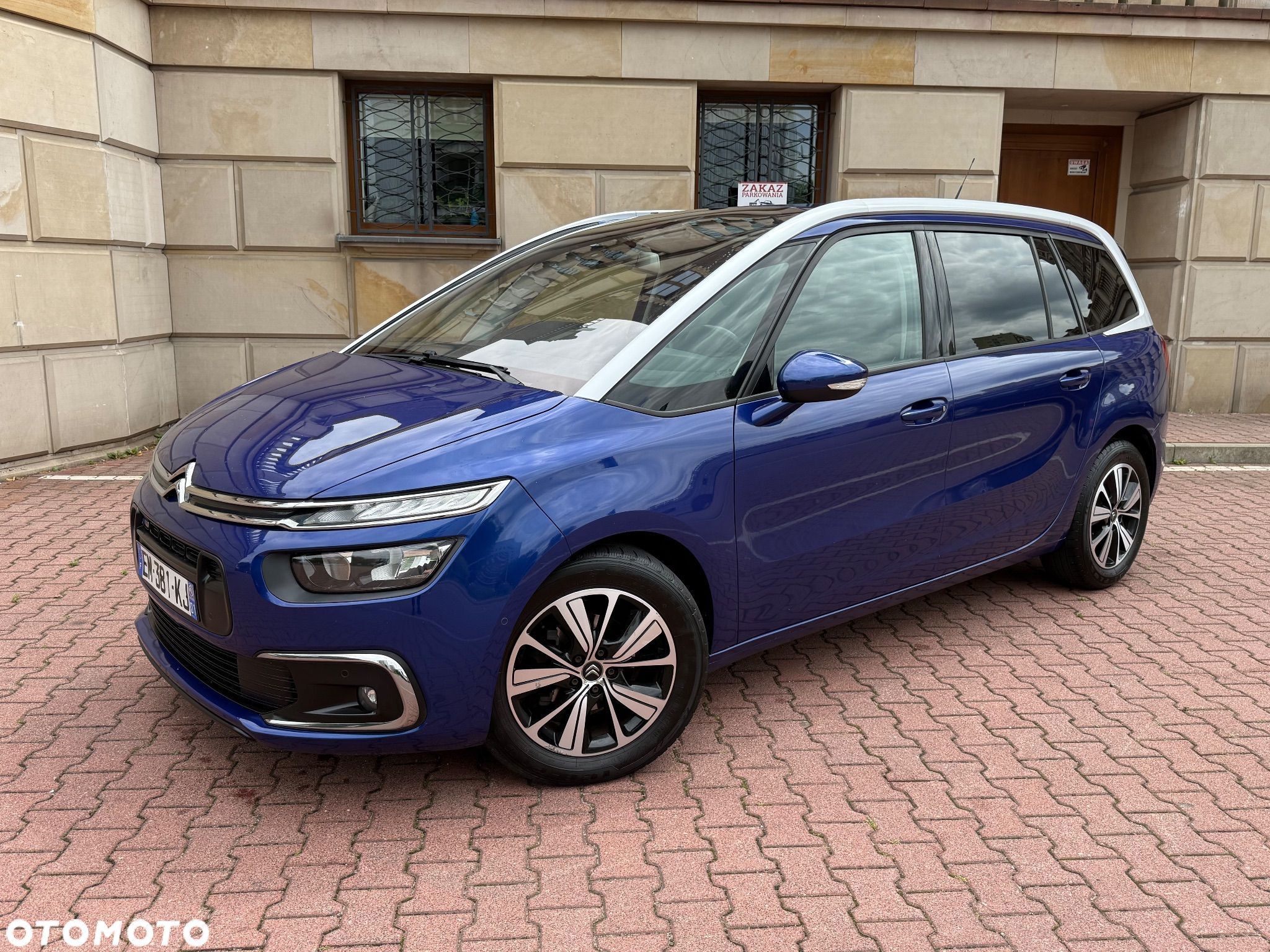Citroën C4 Picasso 1.2 PureTech MoreLife S&S EAT6 - 1