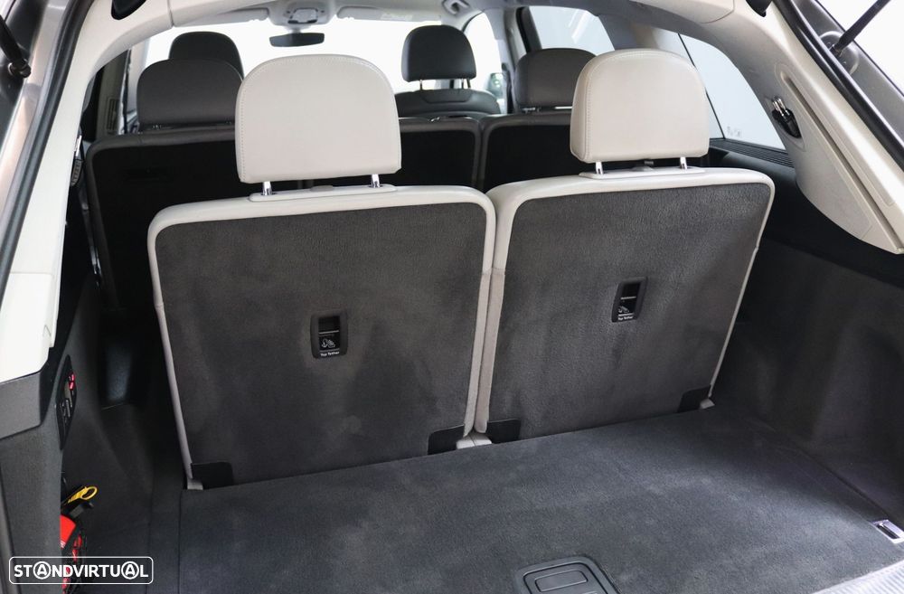 Audi Q7 3.0 TDI quattro tiptronic 7L - 48