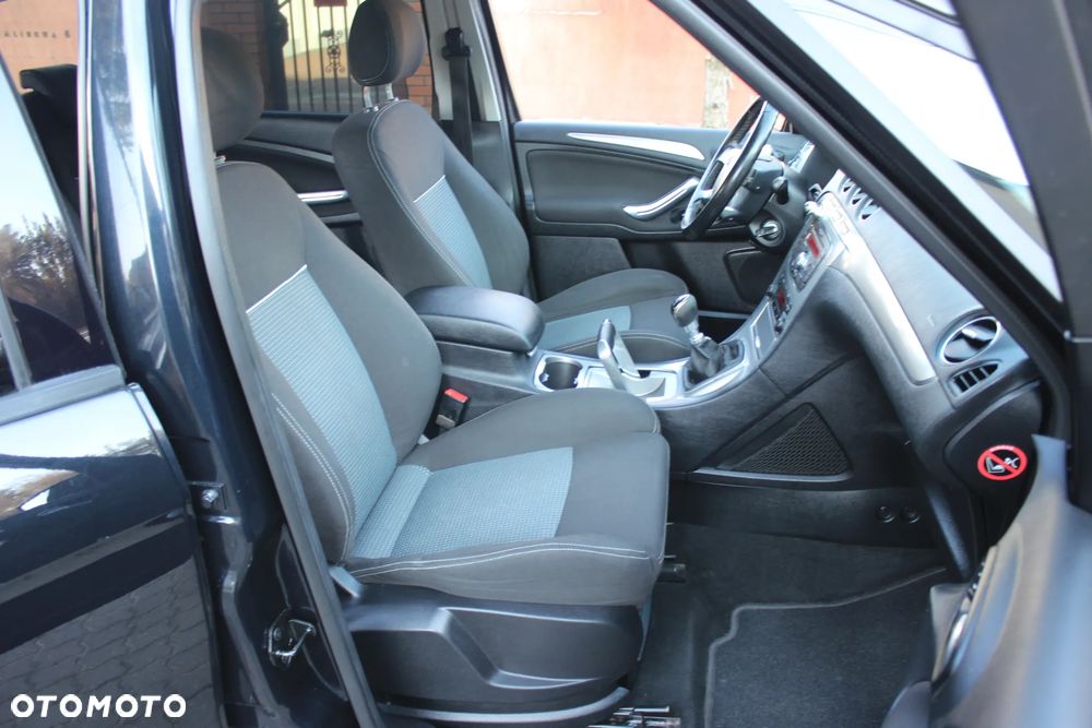 Ford S-Max 1.6 T Titanium - 21