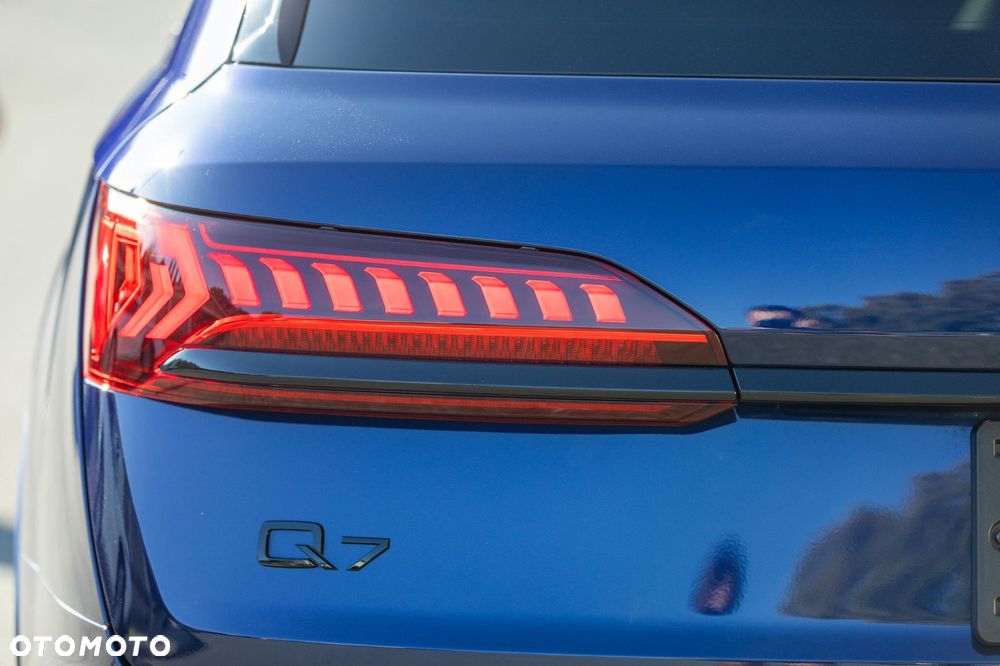 Audi Q7 - 13