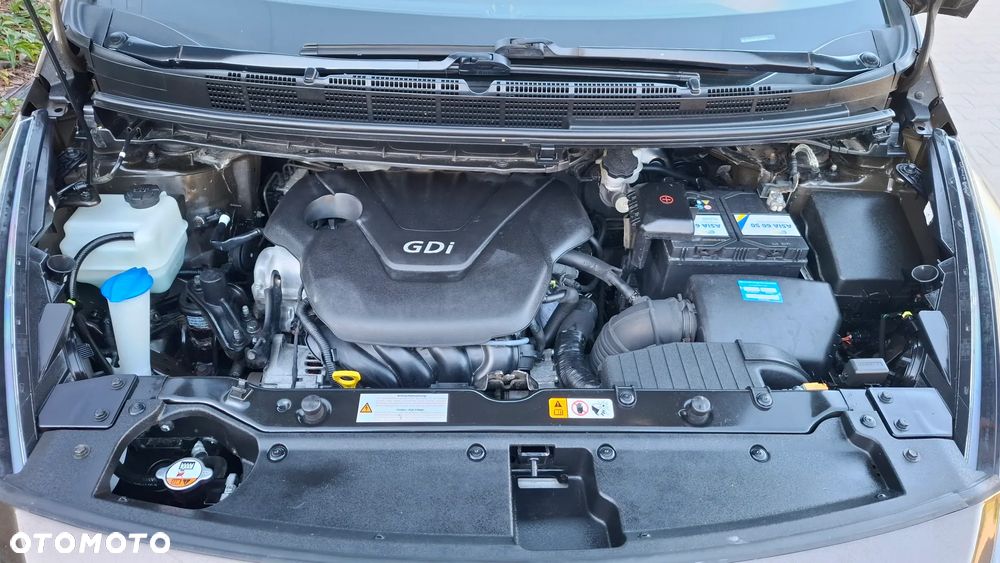 Kia Carens 1.6 GDI Dream Team Edition - 21