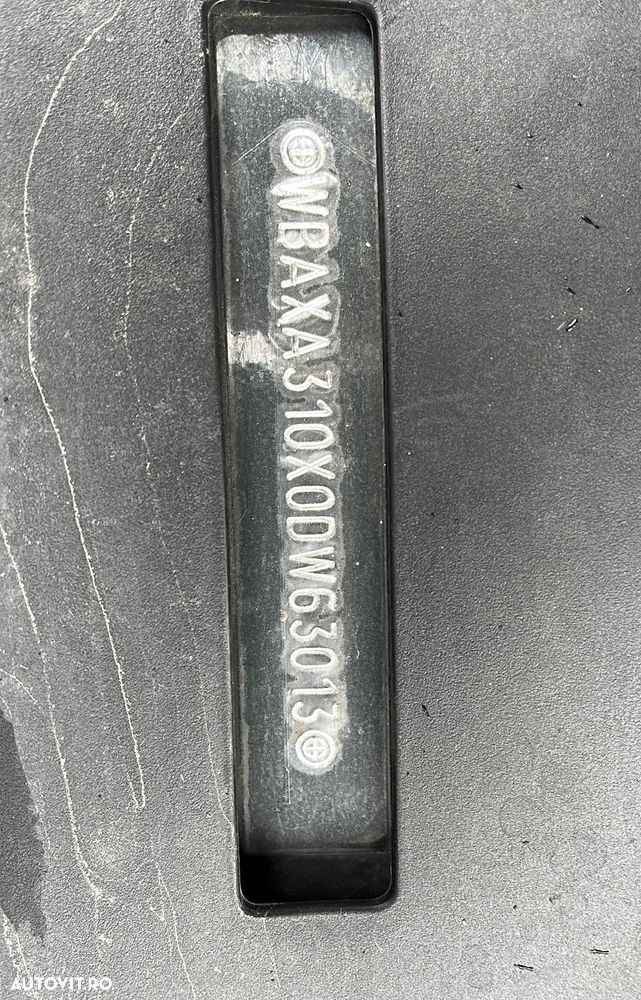 BMW Seria 5 525d xDrive - 10