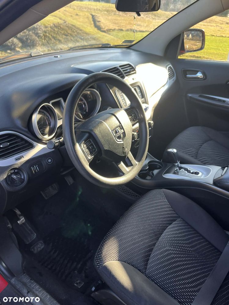 Dodge Journey - 4