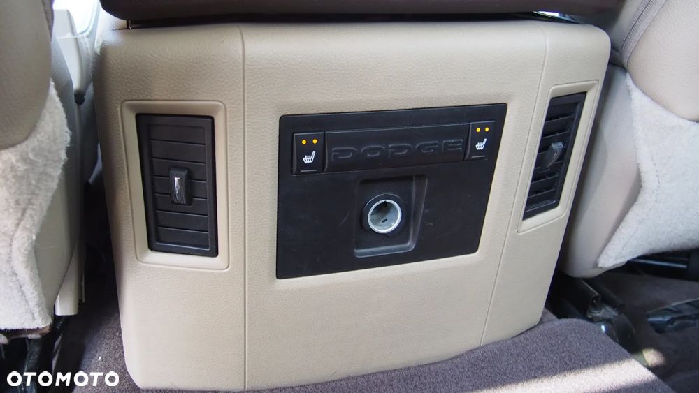 Dodge RAM 5.7 4x4 - 36