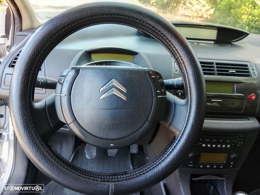 Citroën C4 1.6 HDi 110 VTR Pack - 5