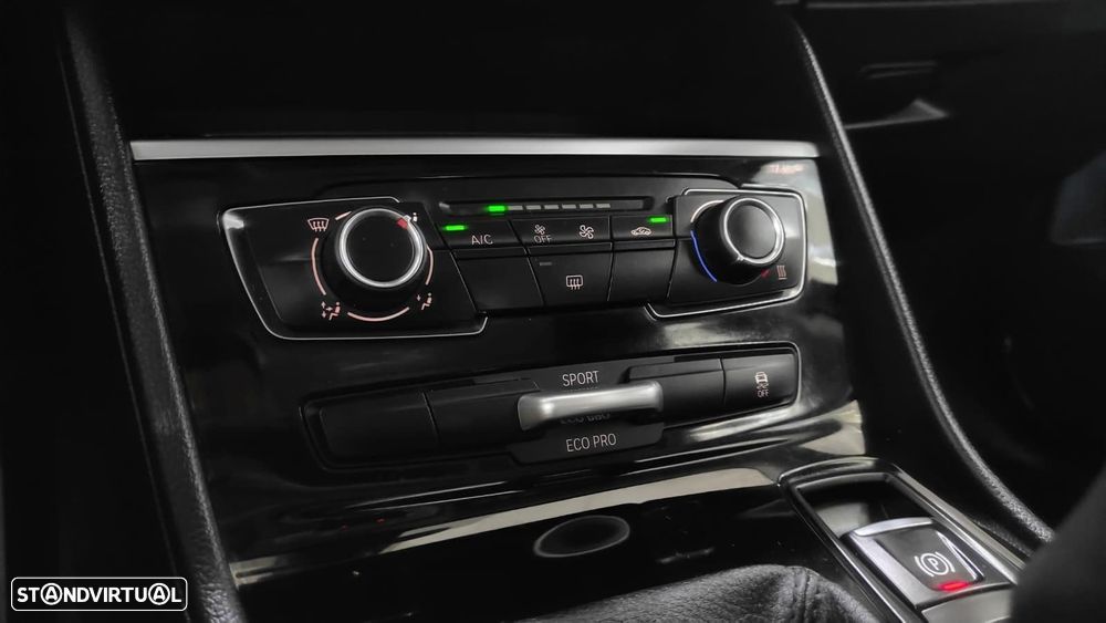 BMW 216 Active Tourer d Advantage - 38