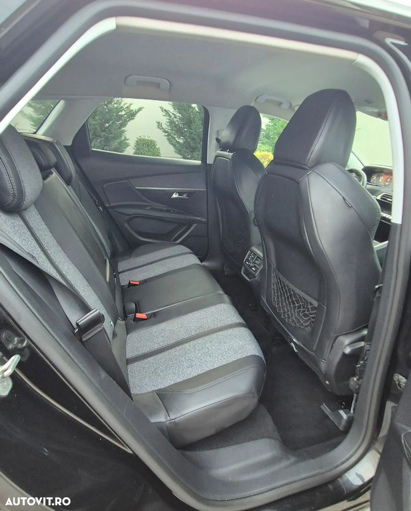 Peugeot 3008 - 13
