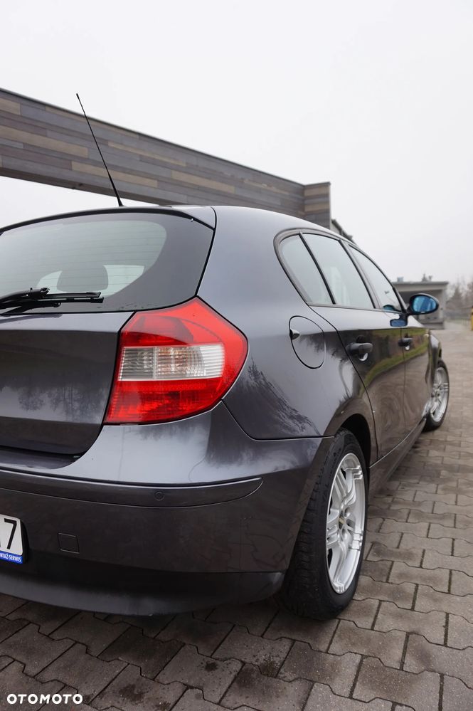 BMW Seria 1 116i - 16