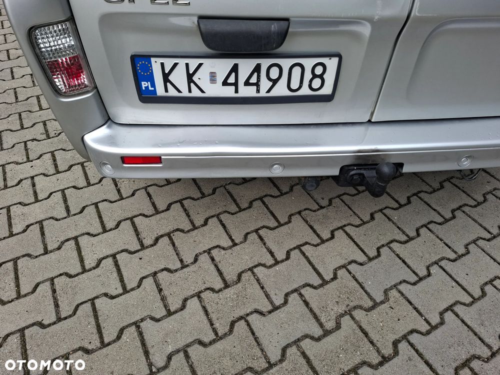 Opel Vivaro - 9