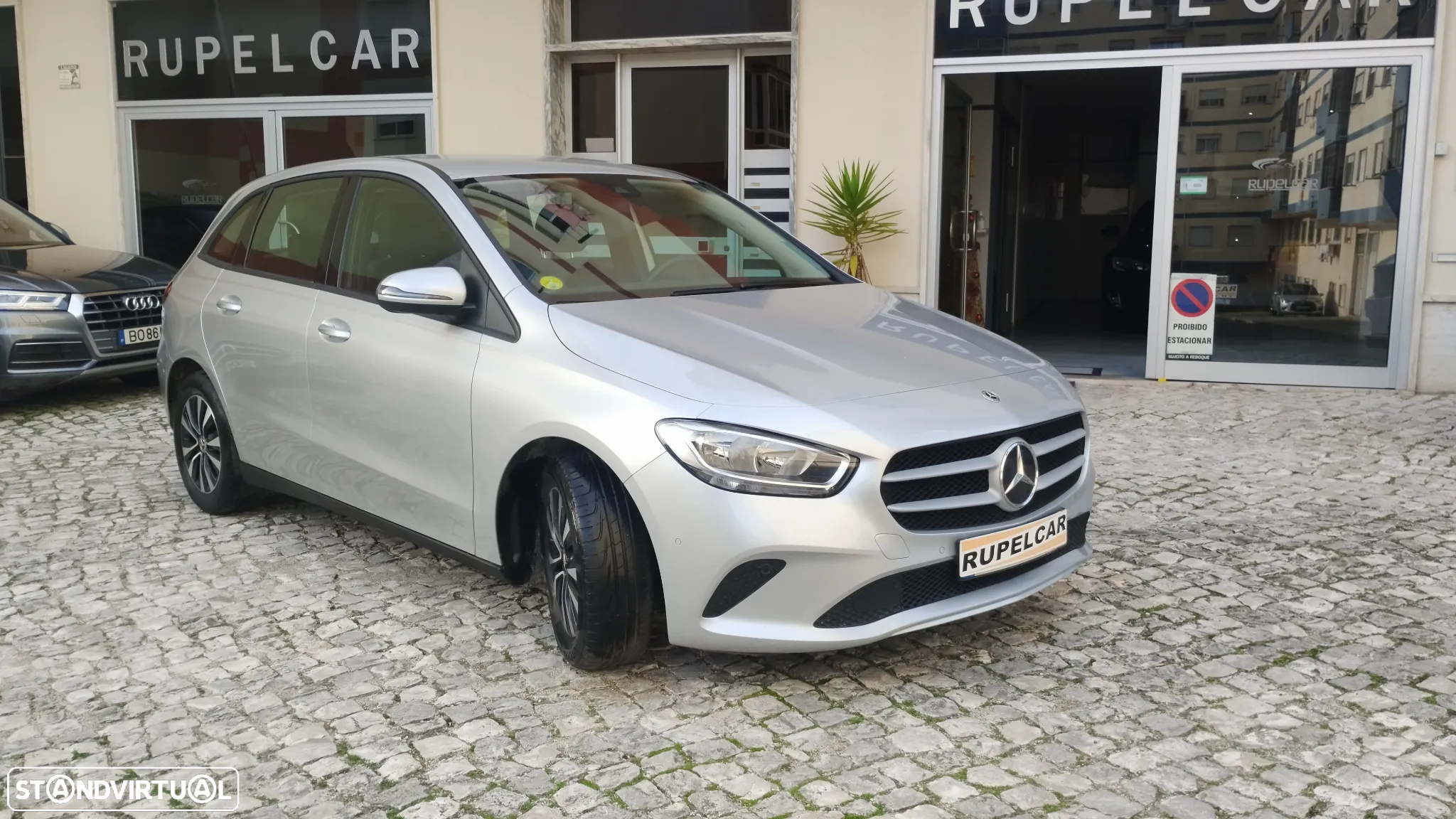Mercedes-Benz B 180 d Progressive - 2