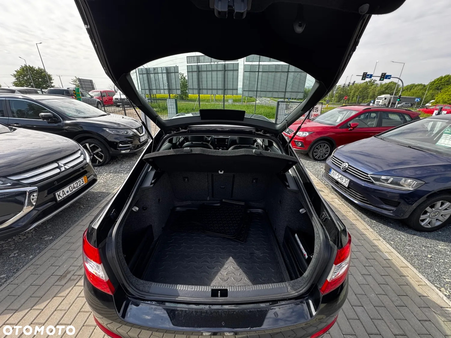 Skoda Octavia 1.4 TSI Elegance DSG - 8