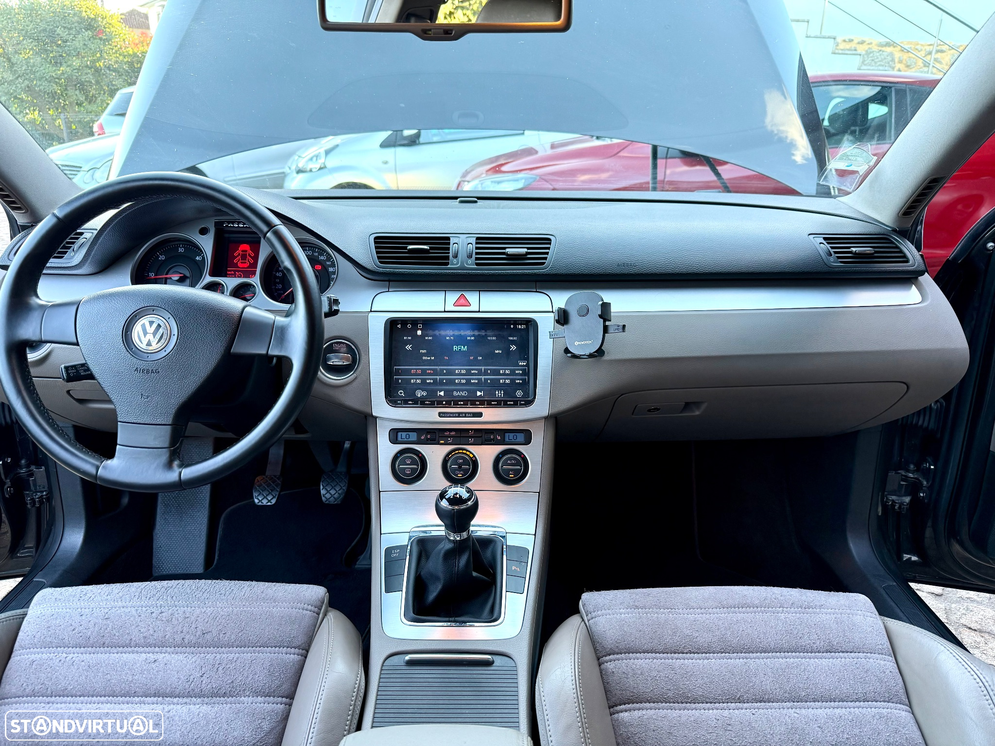 VW Passat 2.0 TDI Highline - 46