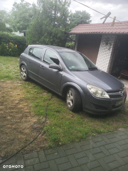 Opel Astra 1.6 Enjoy - 2