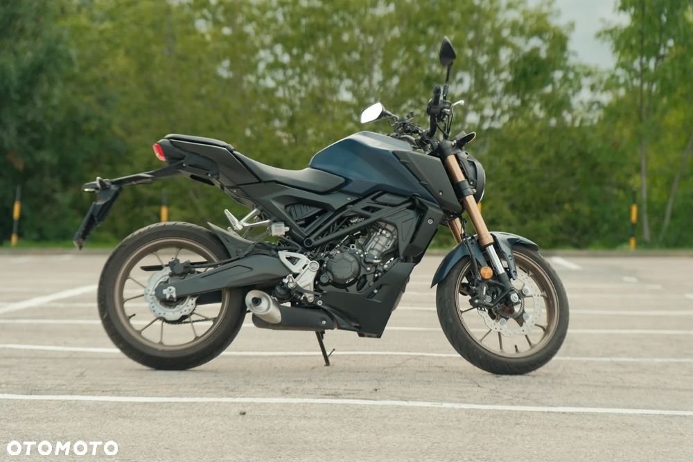 Honda CB - 4