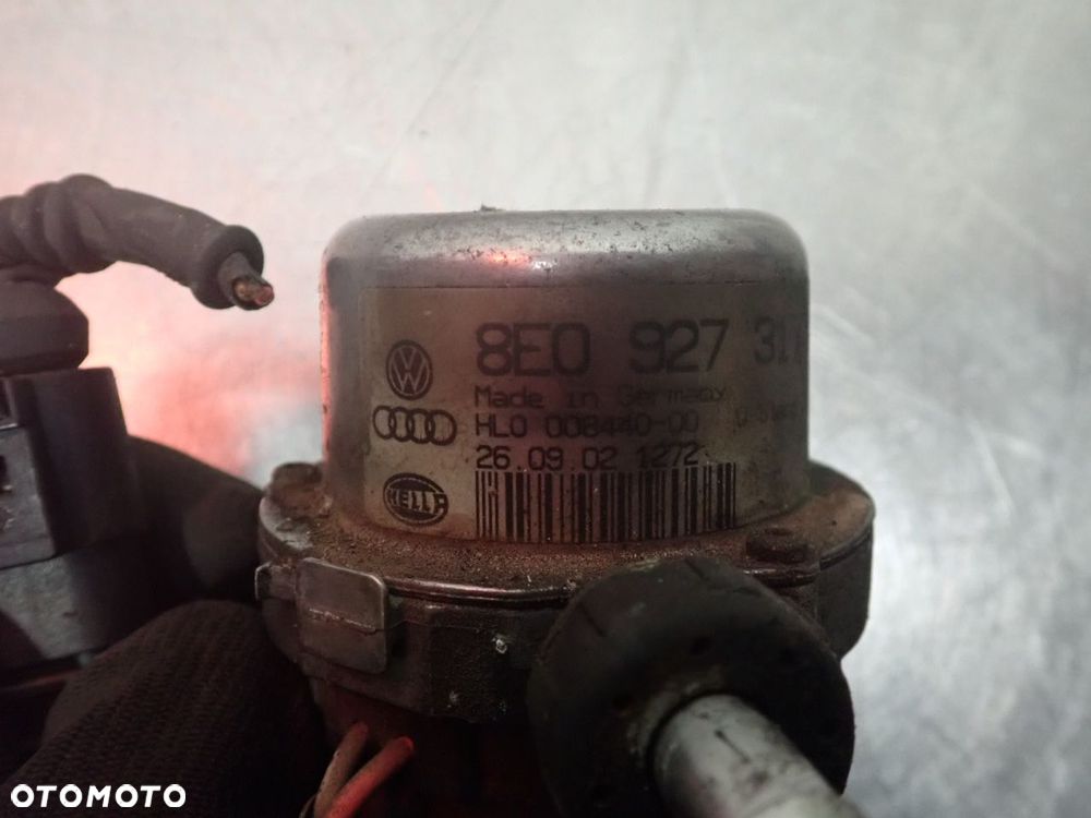 POMPA HAMULCOWA DODATKOWA AUDI A6 C5 LIFT 8E0927317 - 8