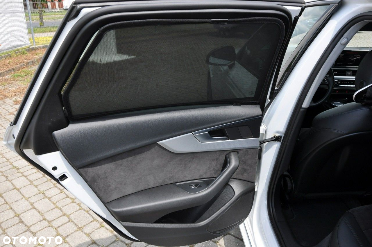 Audi A4 40 TDI S Line S tronic - 33