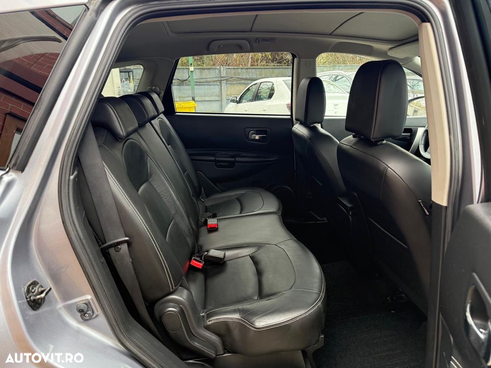 Nissan Qashqai+2 - 9