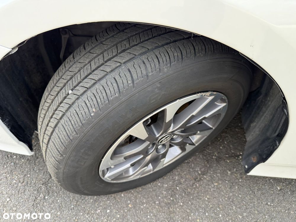 Toyota Prius 1.8 Hybrid Premium - 15