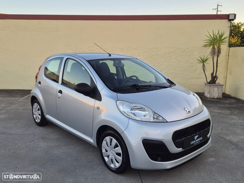 Peugeot 107 1.0 Trendy - 9