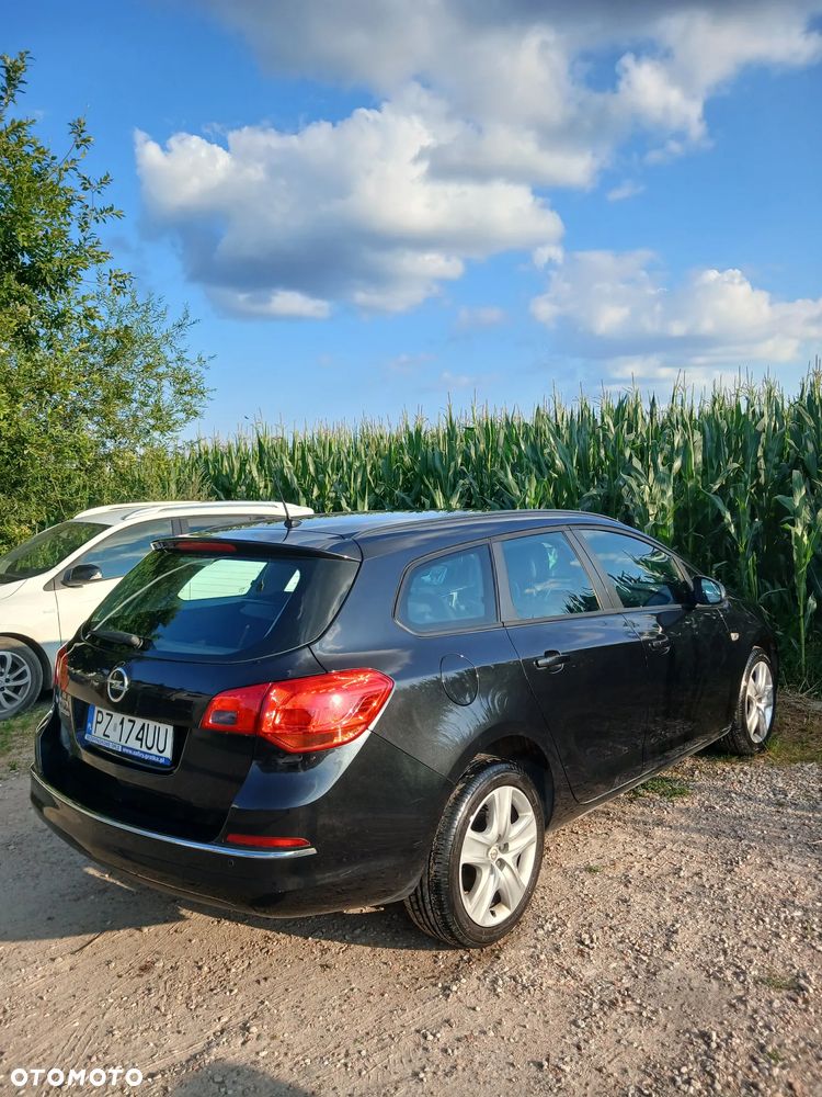 Opel Astra 1.6 - 8
