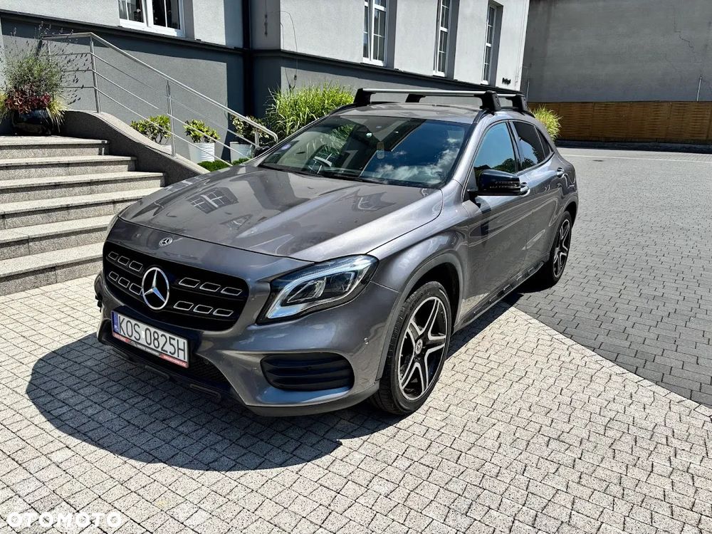 Mercedes-Benz GLA 200 7G-DCT AMG Line - 4