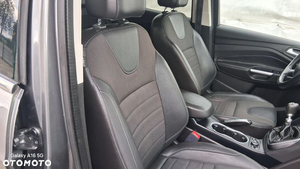 Ford Kuga 2.0 TDCi 4x4 Individual - 16