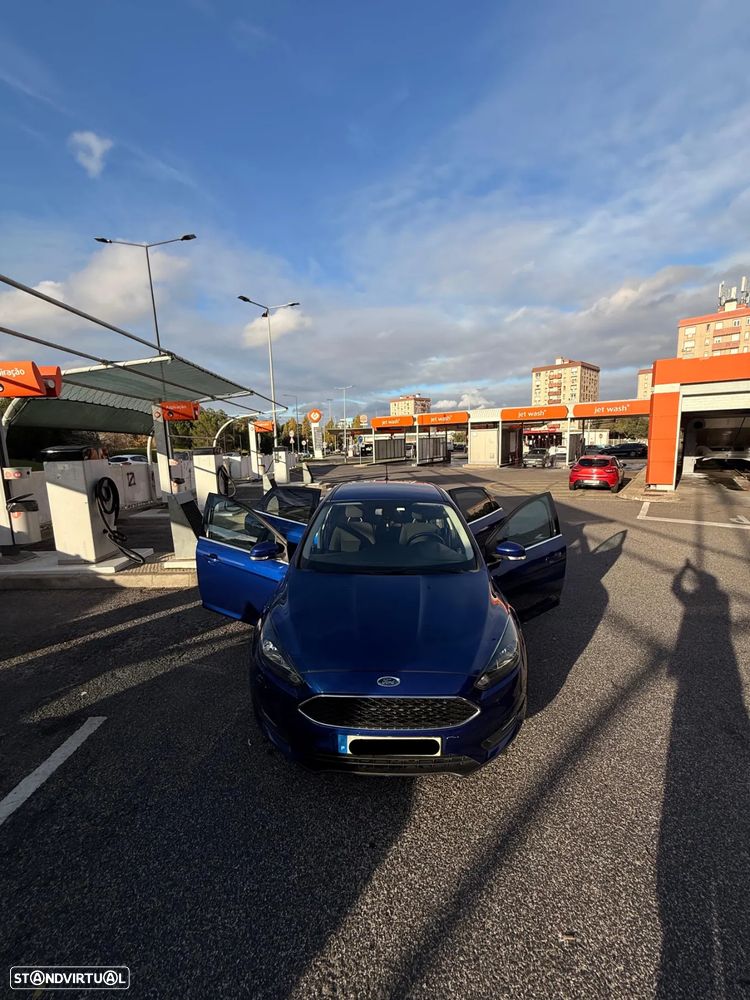 Ford Focus 1.0 EcoBoost 99g S&S Titanium - 7