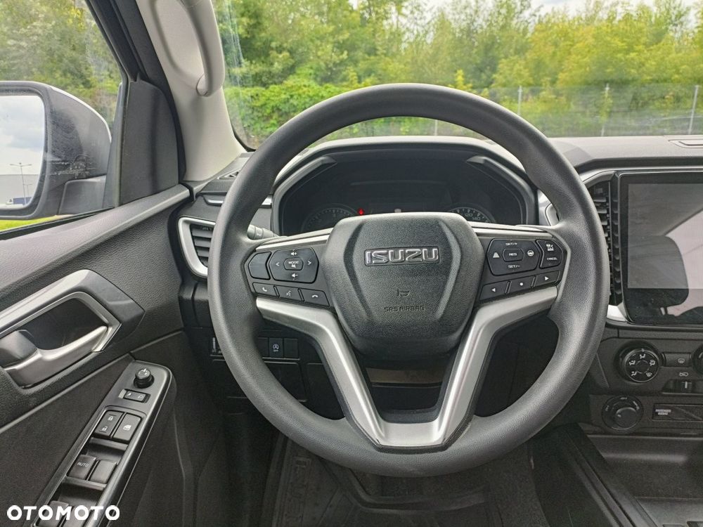 Isuzu D-Max 1.9 DC LS - 18