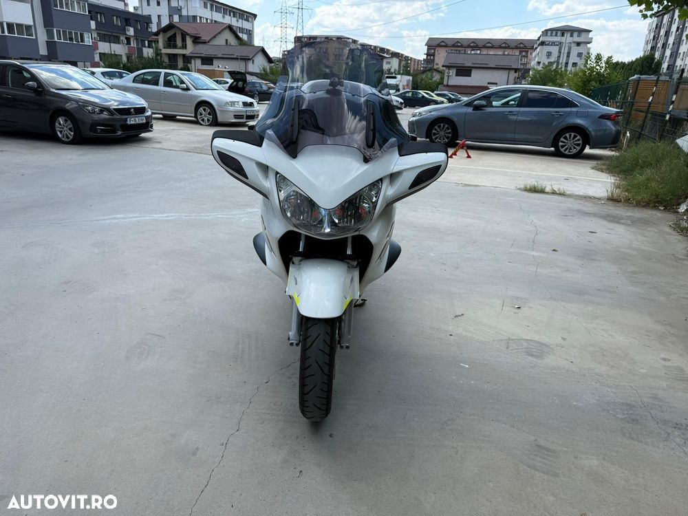 Honda ST 1300 Pan European - 3