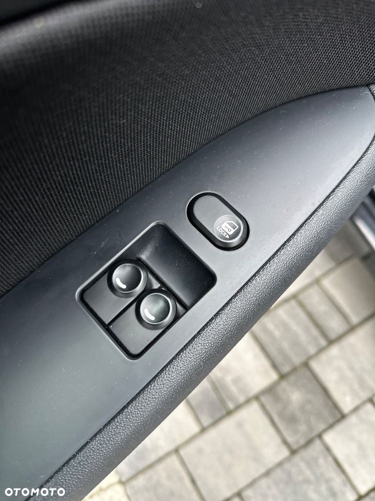 Hyundai i30 i30cw 1.6 CRDi Edition 20 - 19