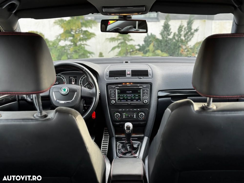 Skoda Octavia 2.0 TFSI RS - 21