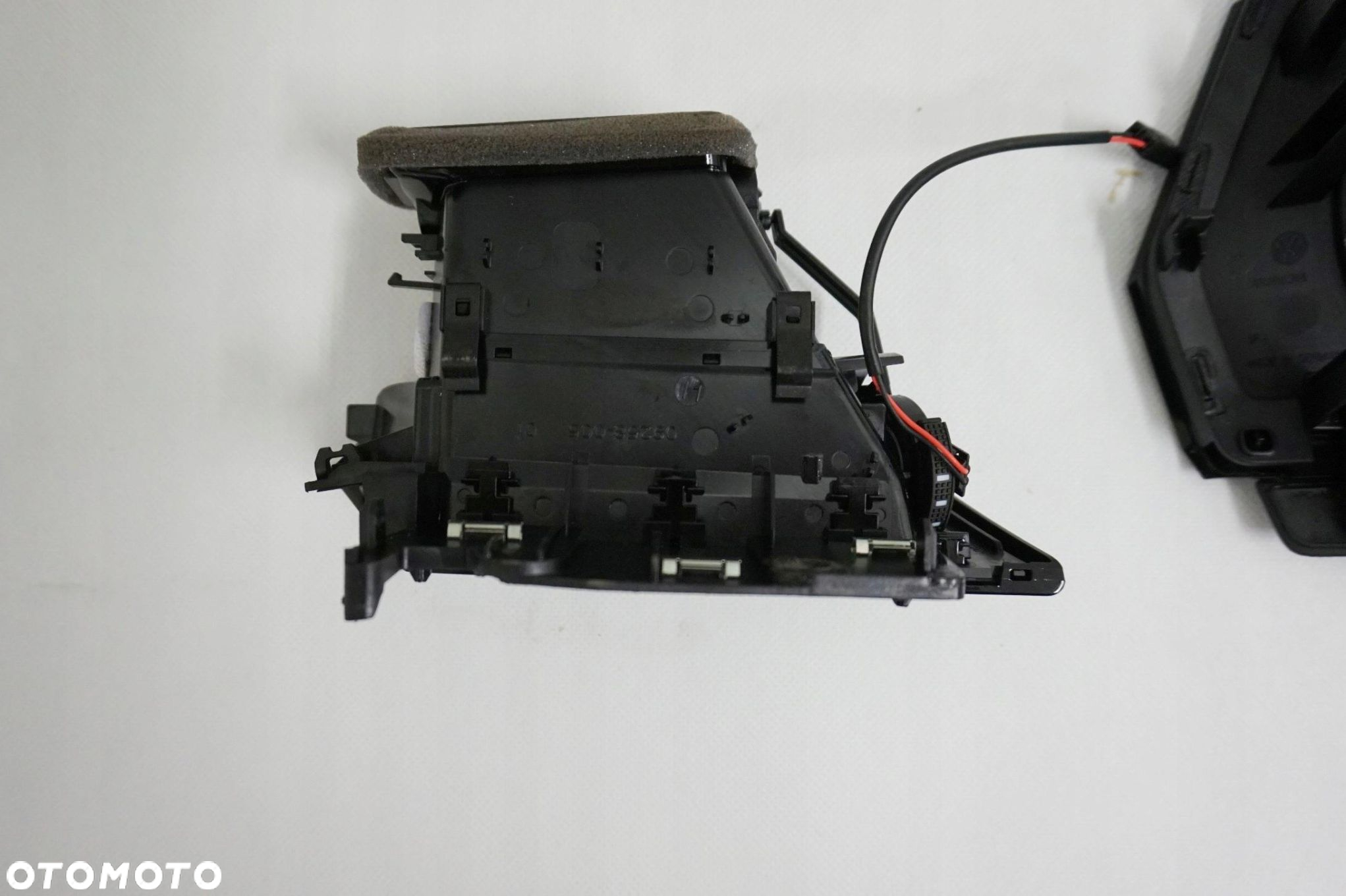 DEKORY LISTWY DESKI VW PASSAT B8 LIFT 3G1858416 - 16