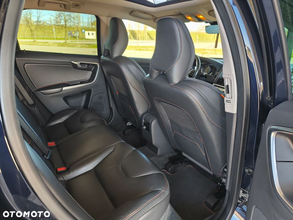 Volvo XC 60 D4 Geartronic Ocean Race - 31
