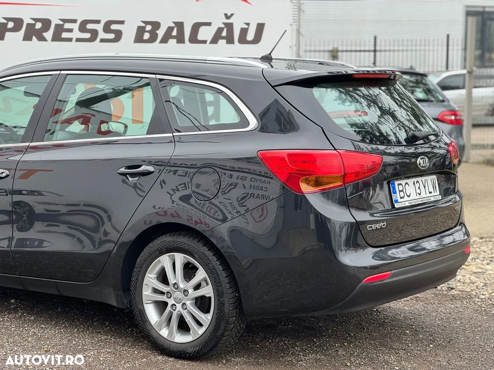 Kia Ceed - 21