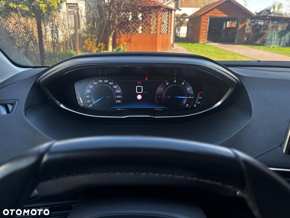 Peugeot 3008 1.2 PureTech GPF Active S&S - 18