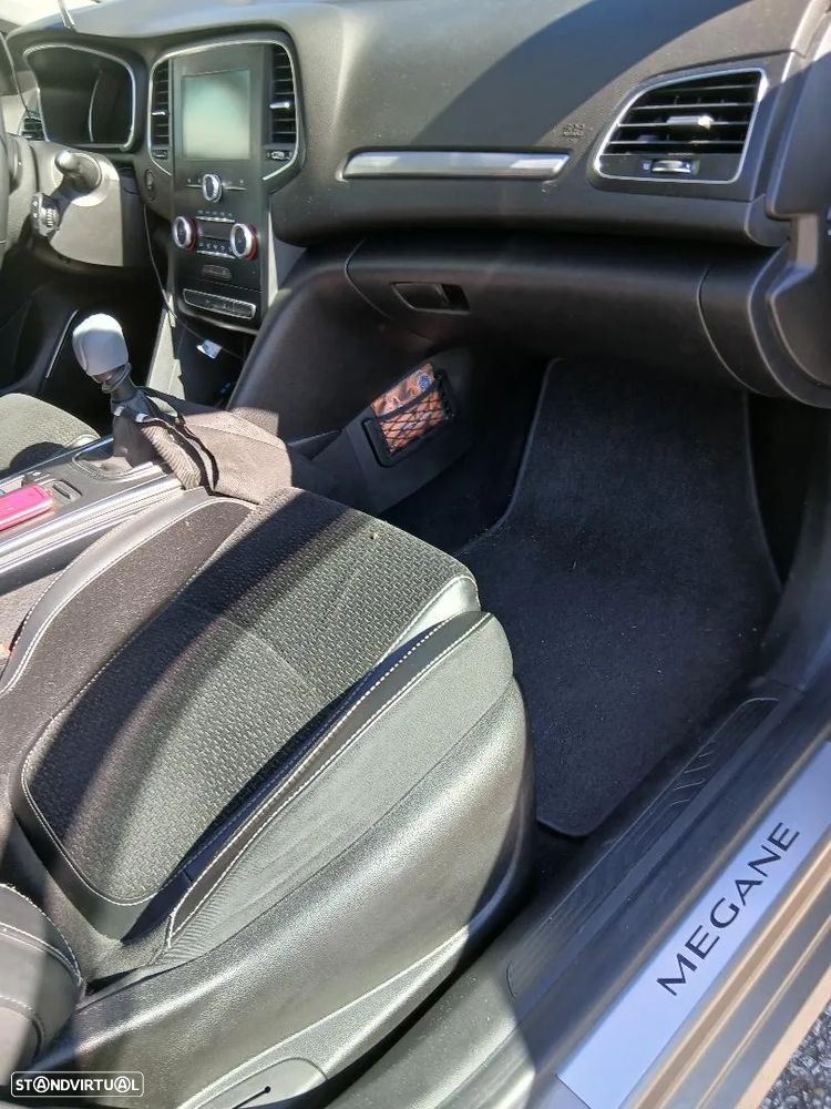 Renault Mégane 1.5 dCi Intens - 21